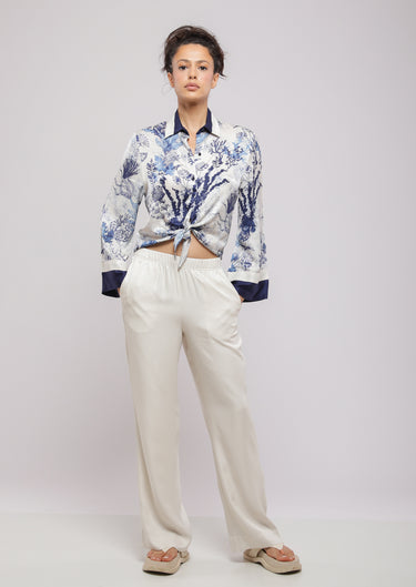 Chemise à nœud devant Bleu